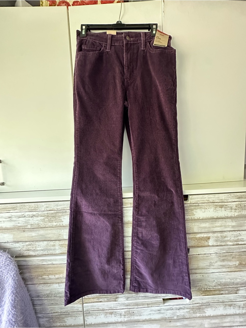 Levi's Women's Flare Jeans in Deep Plum
